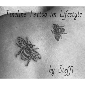 Fineline Tattoo im Lifestyle